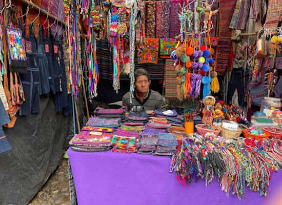 guatemala/chichicastenango-market/shop/chichicastenango-market
