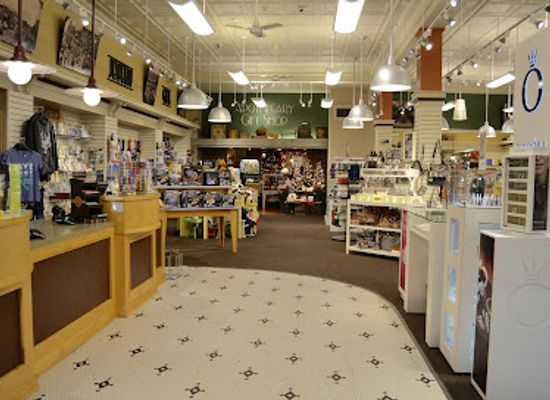 michigan/west-michigan/shop/apothecary-gift-shop