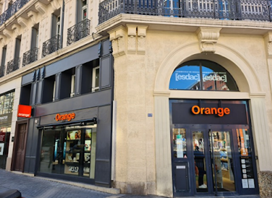 france/marseille/la-joliette/shop/boutique-orange-joliette-marseille