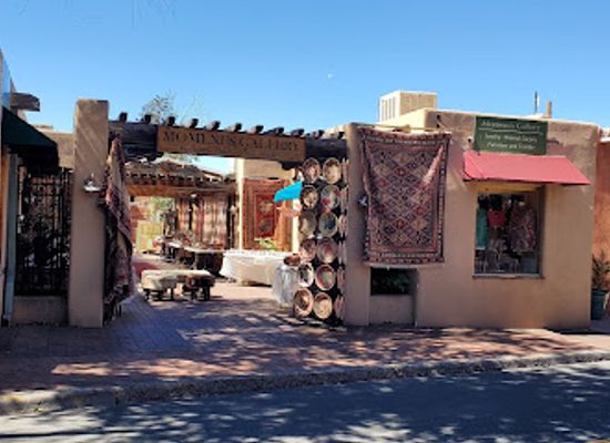 new-mexico/sante-fe/shop/momeni-s-gallery-fine-jewelry-handmade-rugs-gift-items
