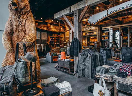 massachusetts/boston/seaport-district/shop/filson