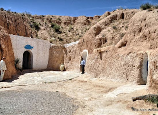 tunisia/the-matmata-mountains/shop/old-matmata