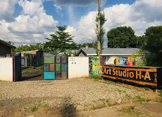 rwanda/ruhengeri/shop/masha-arts-gallery-inn