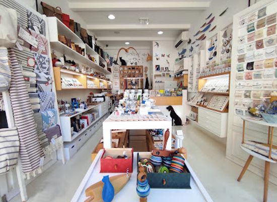greece/samaria-gorge/shop/greek-unique-concept-gift-store