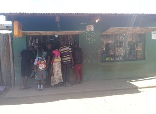 zambia/liuwa-plain/shop/pashi-chelele