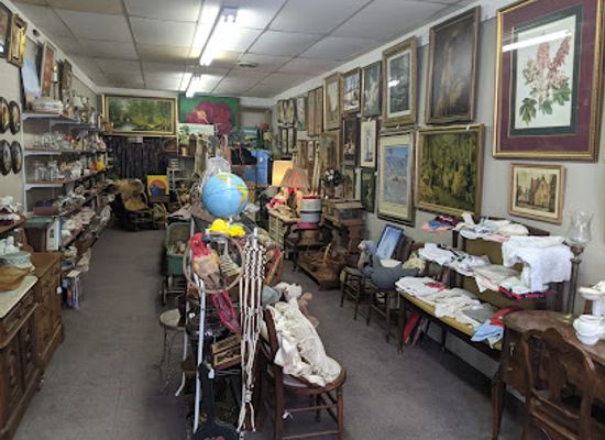 nebraska/central-nebraska/shop/the-antique-shoppe