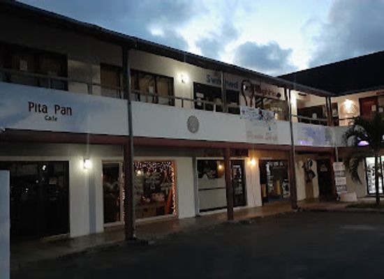 kenya/coastal-region/shop/diani-beach-shopping-centre