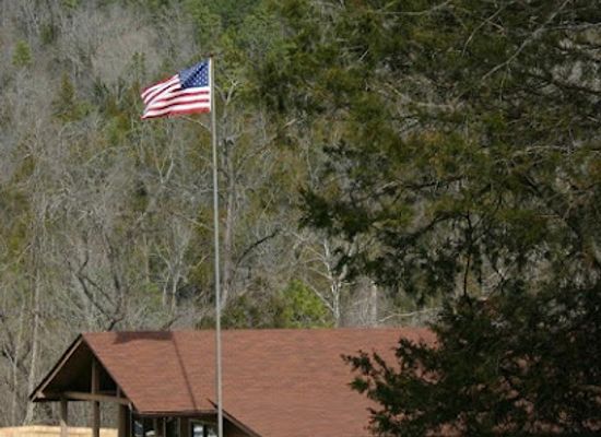 missouri/current-river-basin/shop/alley-general-store-visitor-center