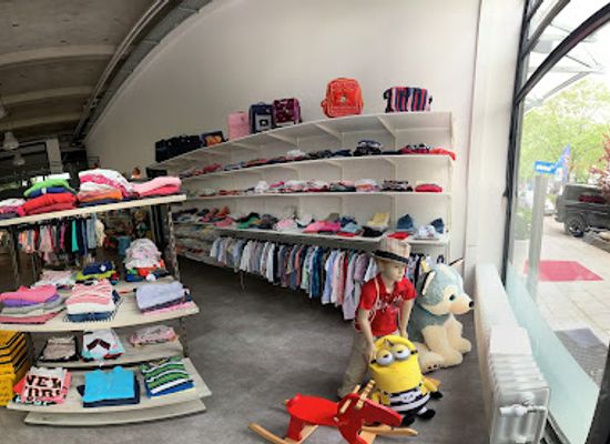 germany/frankfurt/shop/world-shop