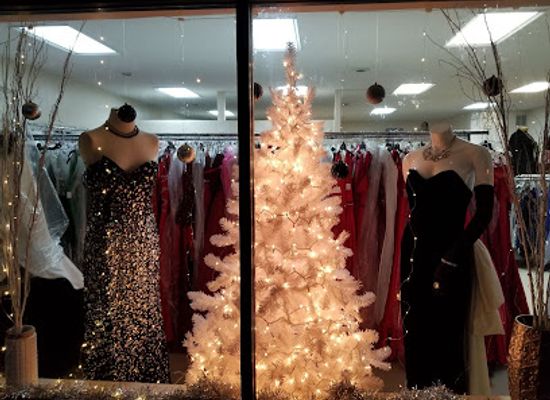 tennessee/johnson-city/shop/curvacious-consignment