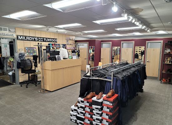 iowa/waterloo/shop/milroy-s-tuxedos-waterloo-store-and-warehouse