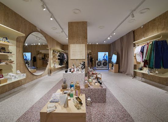 romania/bucharest/shop/altrntv
