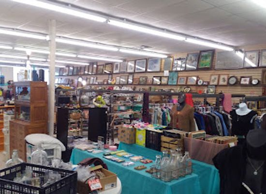 kansas/wichita/shop/campbell-s-corner-store
