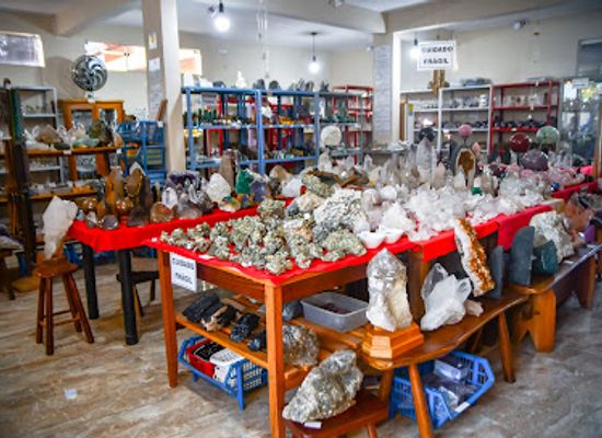 brazil/chapada-dos-veadeiros/shop/arte-nossa-a-loja-da-nega