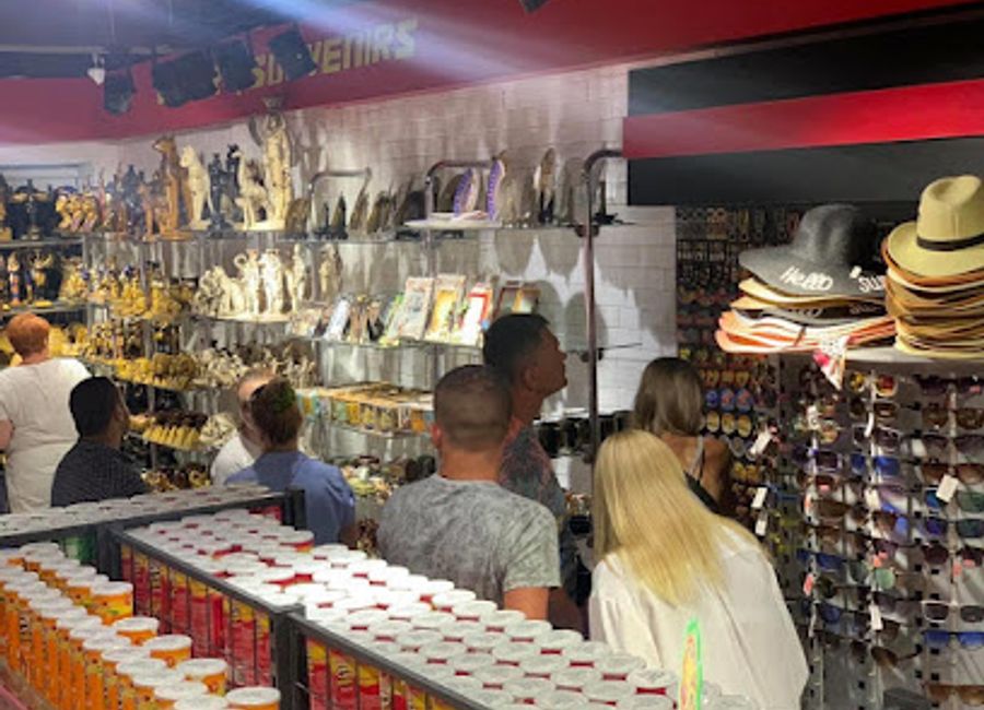 Discover the vibrant Bazar Express in Sharm El Sheikh, your ultimate destination for unique souvenirs, stylish swimwear, and trendy sunglasses.