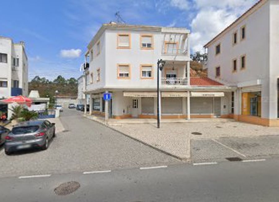 Discover stylish clothing and unique accessories at Tentaçao, a charming clothing store in Odemira, perfect for fashion enthusiasts.