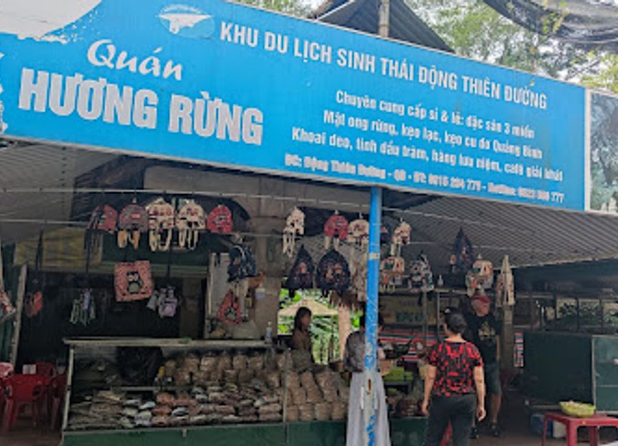 Explore unique gifts and local delicacies at Đặc Sản, Cafe Hương Rừng in Bố Trạch District, Quang Binh Province.