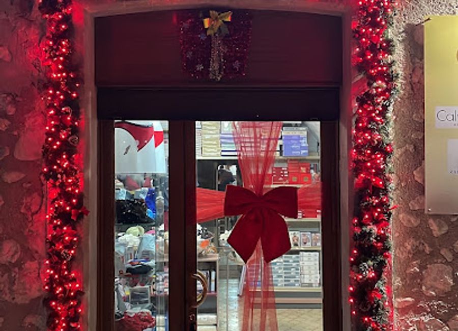 Discover unique local treasures at Emporio Donatella 1931 in Pescasseroli, a delightful store filled with artisanal goods and souvenirs.