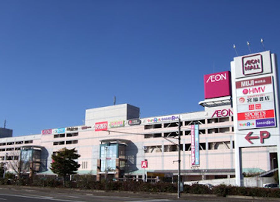 Discover the vibrant shopping experience at AEON MALL Kochi, featuring top brands, delicious dining, and exciting entertainment options.