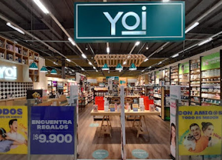 Explore YOI in Santa Marta for a unique blend of fashion, beauty, and local treasures, perfect for every traveler seeking memorable finds.