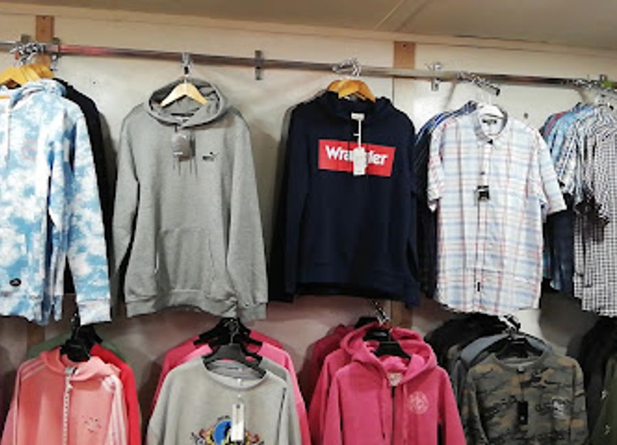 Explore the unique fashion offerings at Dulce Hechicera, a charming clothing store in Futaleufú celebrating local culture and style.