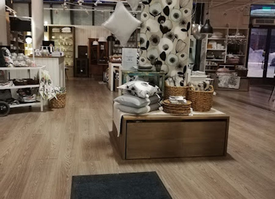 Explore PENTIK in Kuusamo for unique Finnish gifts and home decor that reflect exquisite craftsmanship and design.