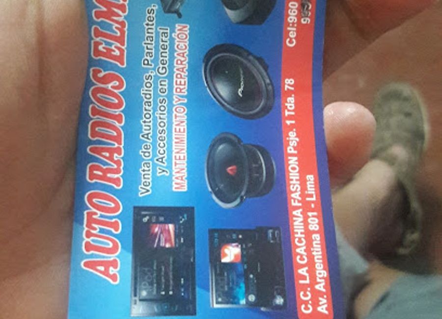 Explore the vibrant atmosphere of Comercial Bazar Ninoshka in Yungay, where shopping meets local culture and delightful dining.