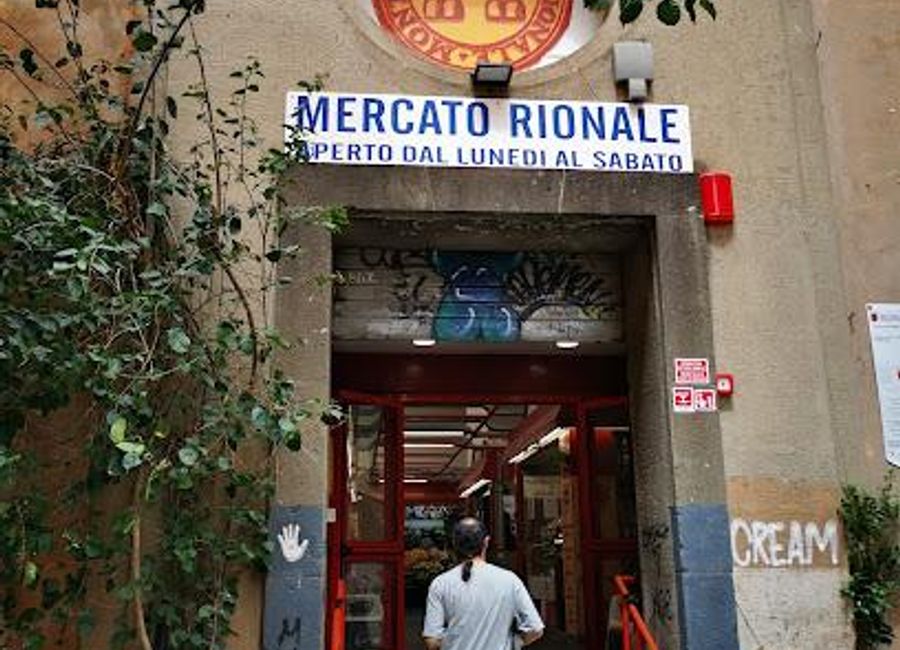 Explore Mercato Rionale Monti, Rome's vibrant market, where fresh produce and artisanal treasures come together in a delightful Italian culinary experience.