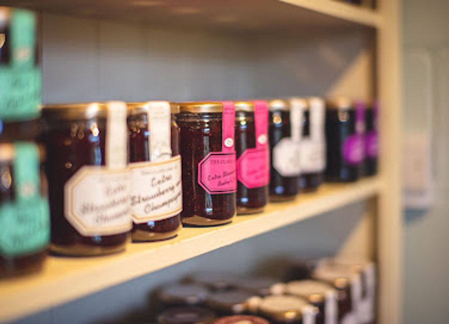 Experience the authentic flavors of Ireland at Clare Jam Shop in Doolin, where artisanal jams and local produce await you.