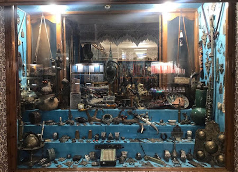 Explore the rich heritage of Morocco at Chez l'Antiquaire Abdellatif Labchara, an enchanting antique store in Taroudant offering unique treasures.
