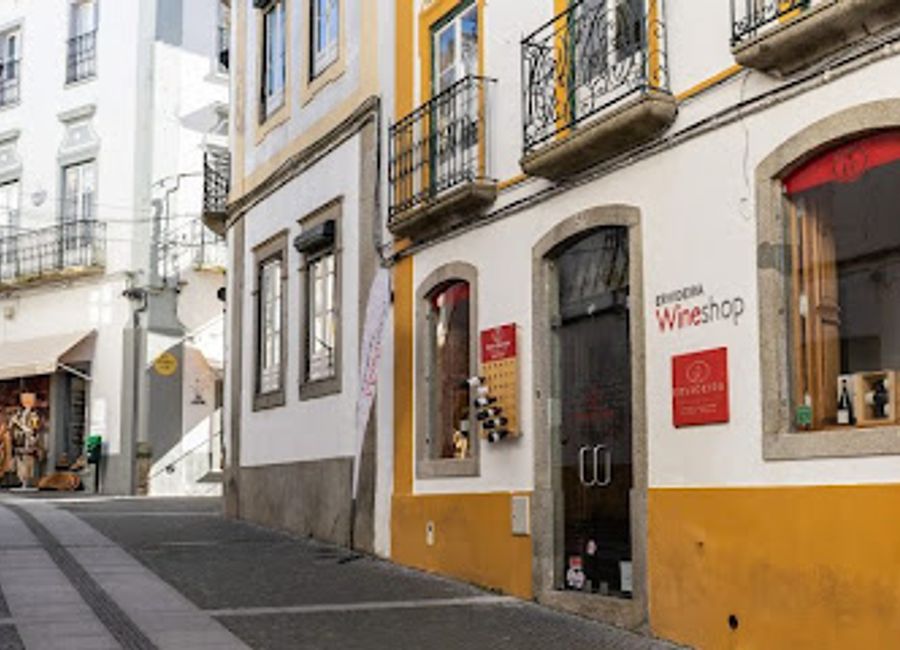 Discover the exquisite flavors of Alentejo at Ervideira Wine Shop, Évora's premier destination for local wines and tastings.