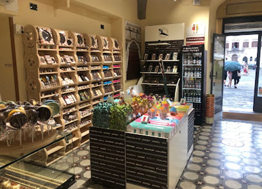 Discover the exquisite world of handcrafted chocolates at Chocostore by Eurochocolate in the heart of Perugia, Italy.