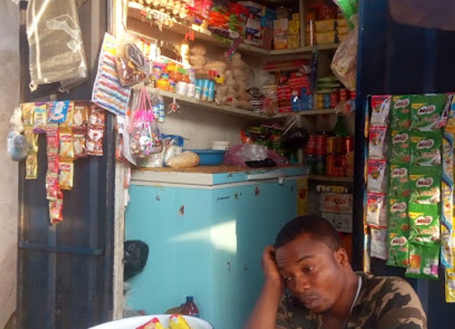 Discover the vibrant Amedzofe Market, a cultural hub in Ghana showcasing local produce, crafts, and delicious street food.