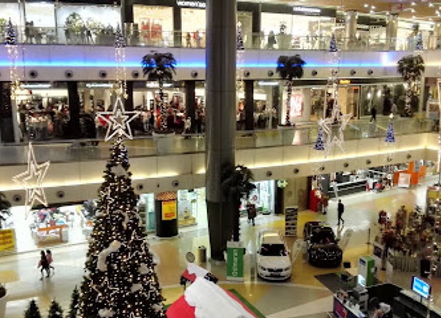 Discover a world of shopping, dining, and entertainment at Alma Shopping in Coimbra, where every visit is a new adventure.