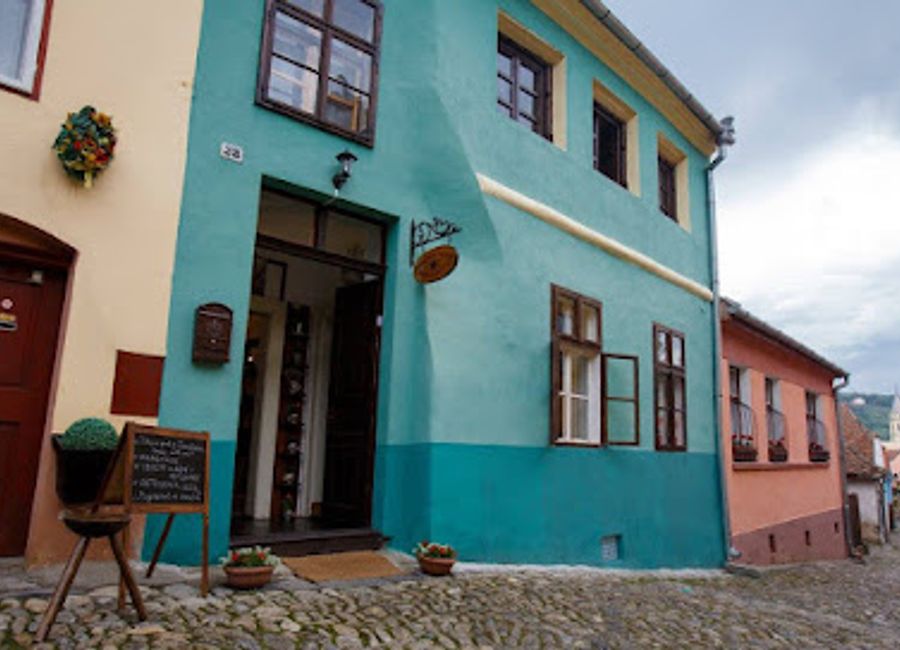 Discover unique handcrafted treasures at Transylvanian Souvenirs in Sighișoara, where local art and culture come to life.