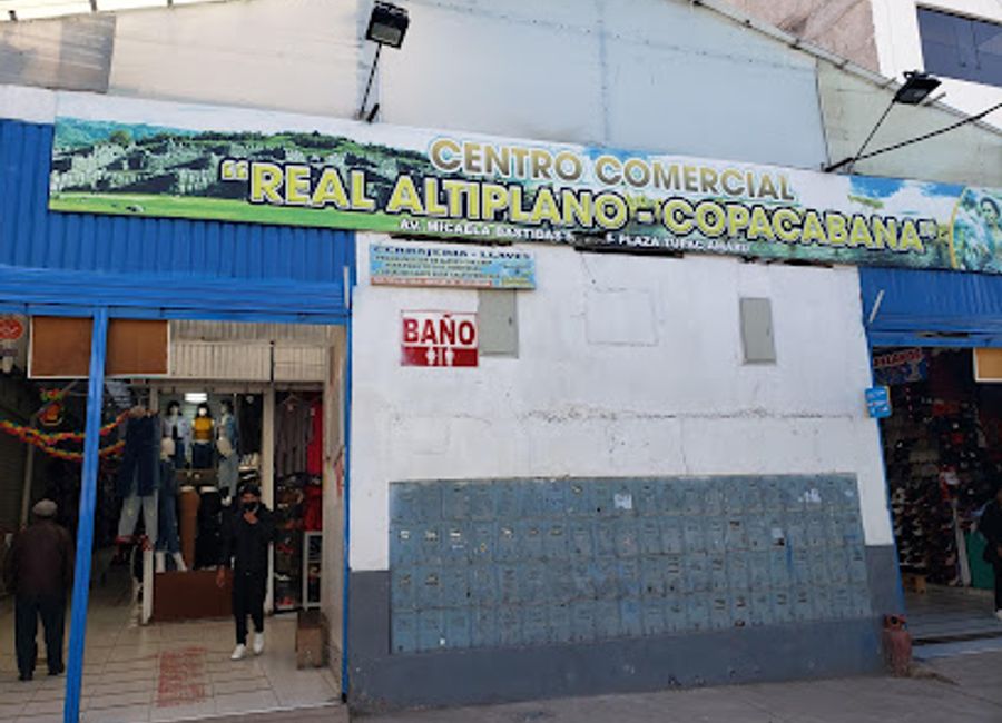 Discover unique Peruvian fashion at Boutique Yulied, a charming clothing store in Cusco that embodies local craftsmanship and style.