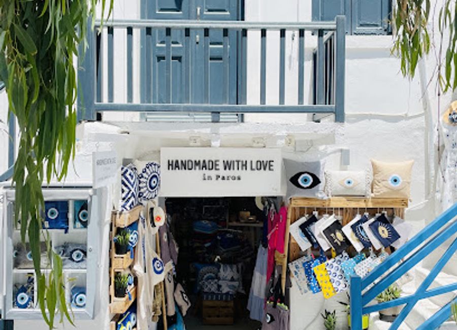 Explore unique handmade fashion accessories in Naoussa, Paros, and take home a piece of Greek craftsmanship that tells a story.
