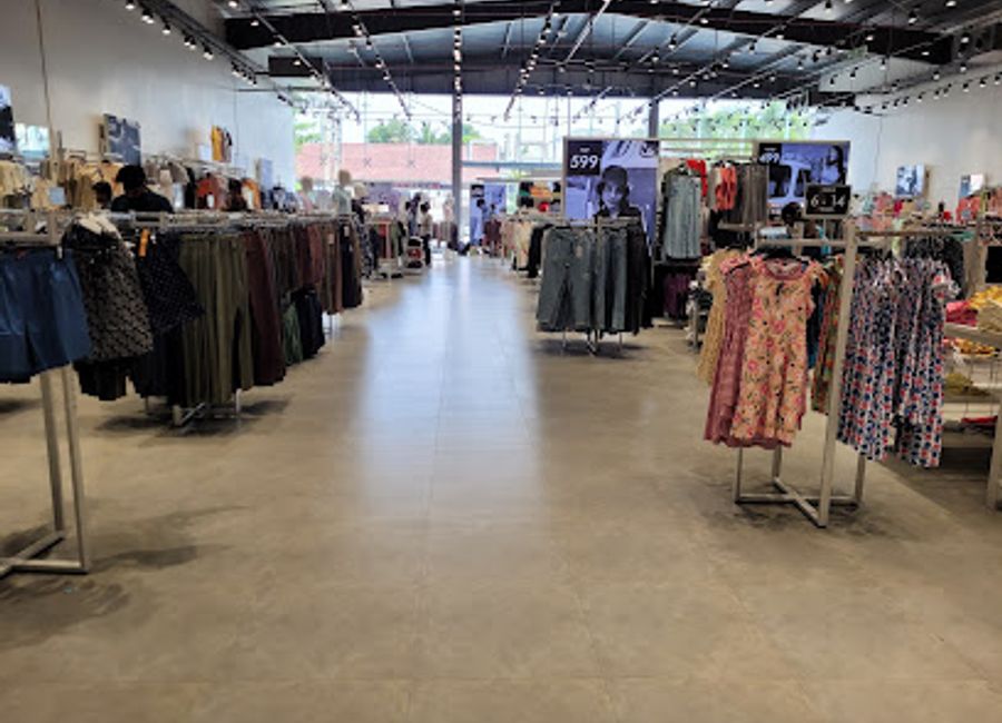 Explore Zudio in Alappuzha for trendy and affordable clothing that suits every style and occasion.