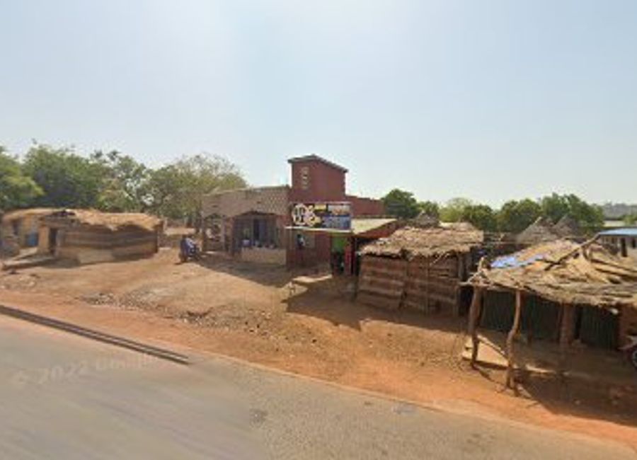 Discover the vibrant clothing styles at Niokobâti Fashion, where local craftsmanship meets contemporary design in Mako, Senegal.