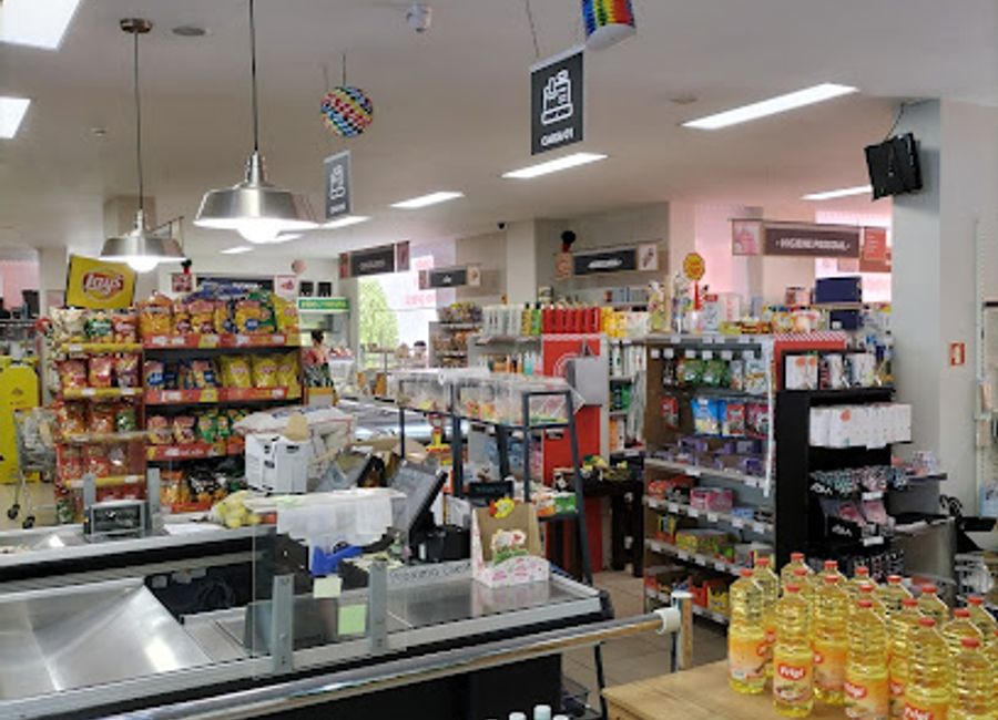 Experience local flavors at Supermercado Amanhecer Gerês, your one-stop destination for fresh produce and regional delicacies in the heart of Gerês.