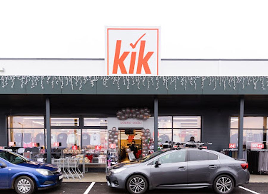 Explore Plitvice Mall - A vibrant shopping haven near Plitvice Lakes, offering diverse stores, delightful eateries, and family-friendly entertainment.