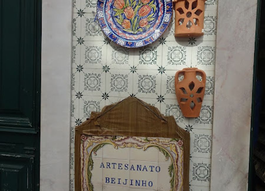 Explore Artesanato Beijinho in Évora for unique handcrafted gifts showcasing the rich culture and artistry of Portugal.