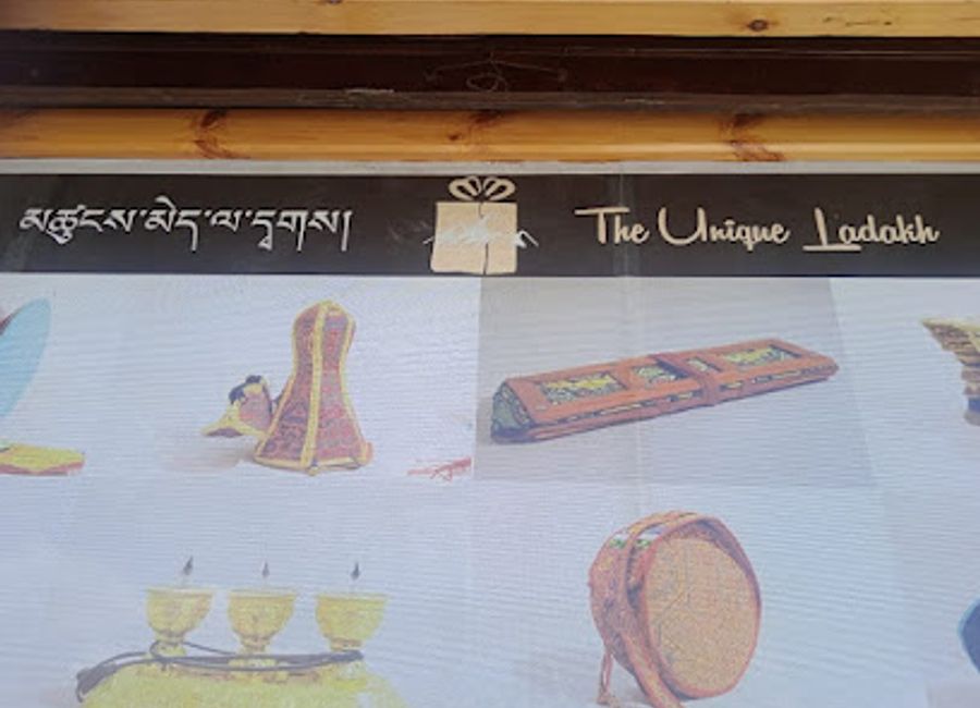 Explore Unique Ladakh, the ultimate gift shop in Leh for authentic souvenirs and handcrafted treasures that celebrate the spirit of this stunning region.