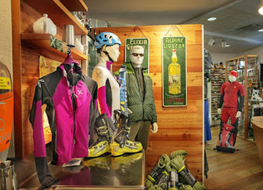 Discover high-quality outdoor gear at Montura Store Aosta, your ultimate destination for adventure in the breathtaking Aosta Valley.