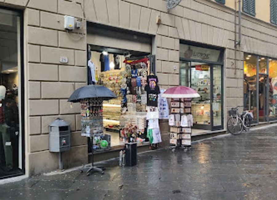 Discover unique souvenirs and local crafts at Ricordissimi Souvenir Lucca, where every item tells a story of Italian heritage.