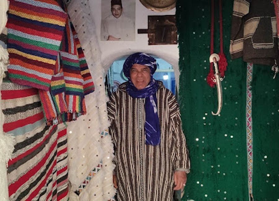 Explore Depot Nomade in Tinghir for unique Moroccan handicrafts and souvenirs, reflecting the rich cultural artistry of the region.