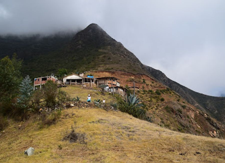 Discover unique local crafts and essential gear at Choquequirao Trail Shops, your gateway to the stunning Choquequirao trek in Cachora, Peru.