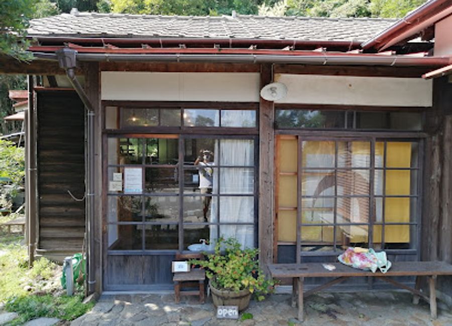 Explore Pan Tocori, Naoshima's hidden gem bakery, offering a delightful array of artisanal breads and pastries amidst stunning island scenery.