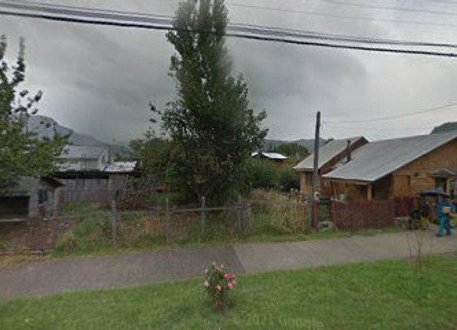 Explore unique and stylish clothing at Tienda Orion, a vibrant clothing store in the heart of Futaleufú, Los Lagos, Chile.