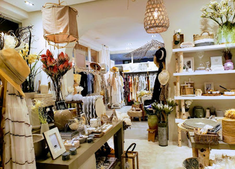 Discover the exquisite blend of shopping, dining, and entertainment at Limegrove Lifestyle Centre in Holetown, Barbados.